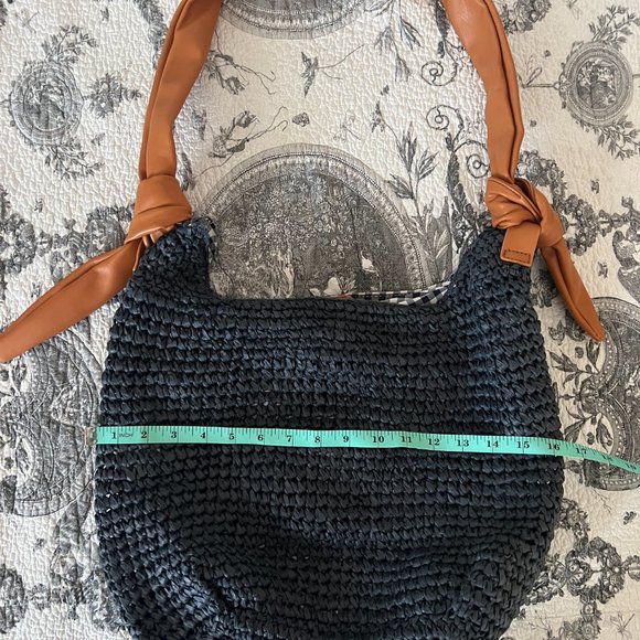 Antik Kraft - Midnight blue straw/paper boho bag with vegan leather handles - Picture 4 of 8